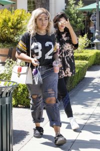 Kylie Jenner Goes for Pizza With Jordyn Woods at Fresh Brothers in Calabasas 09/02/2016-2