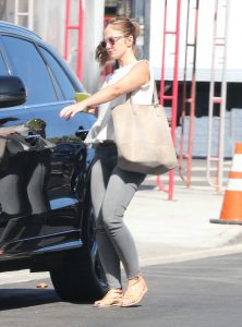 Minka Kelly Leaves a Sushi Restaurant in Hollywood 09/09/2016-2