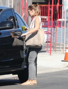 Minka Kelly Leaves a Sushi Restaurant in Hollywood 09/09/2016-5