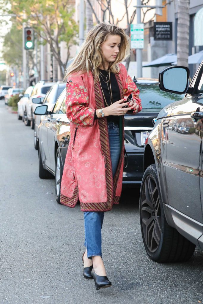 Amber Heard Was Seen Out in Beverly Hills 10/14/2016-3