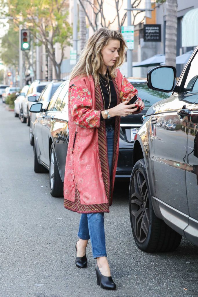 Amber Heard Was Seen Out in Beverly Hills 10/14/2016-4