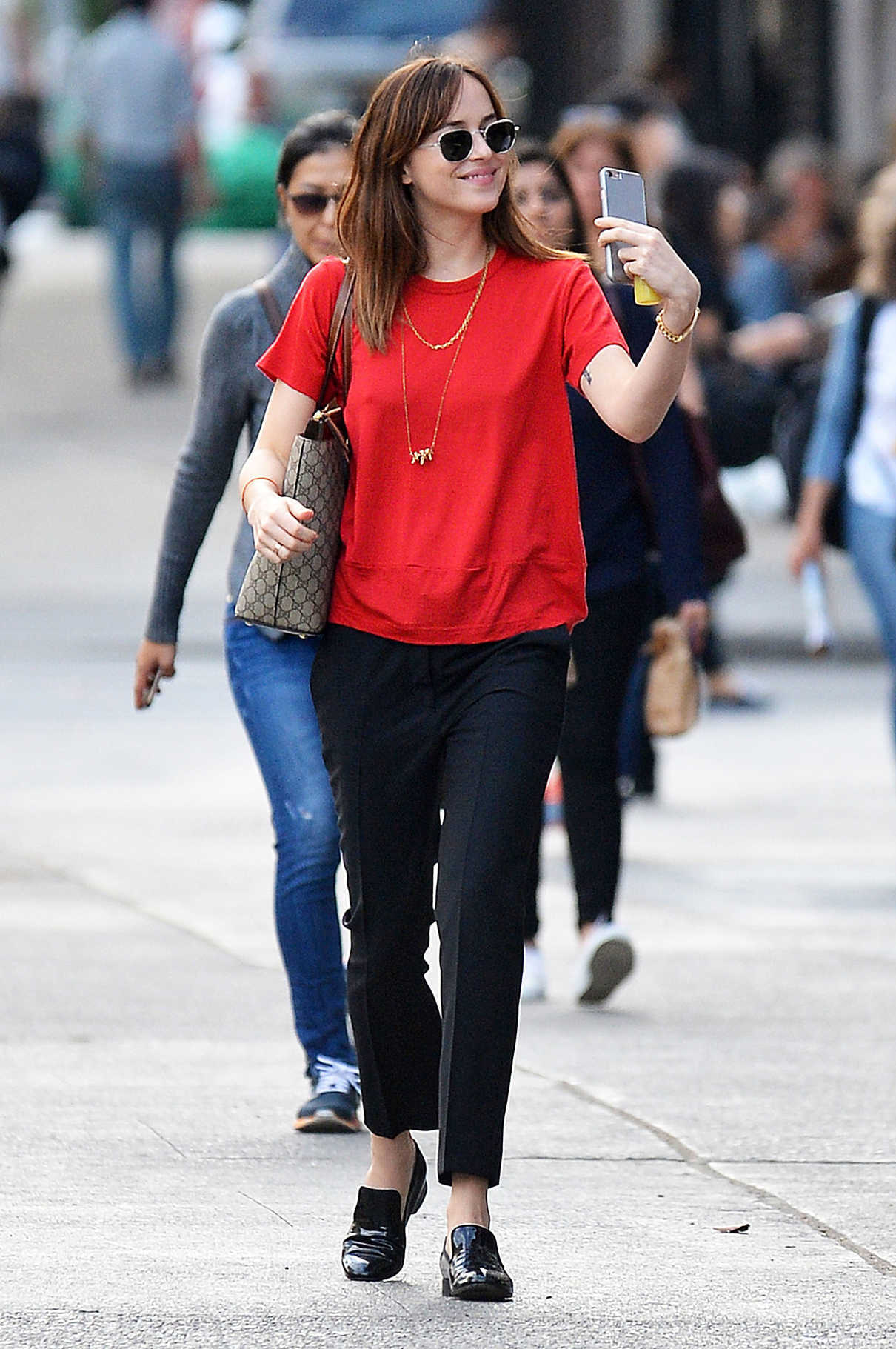 Dakota Johnson Was Seen Out in New York City 10/17/2016-4