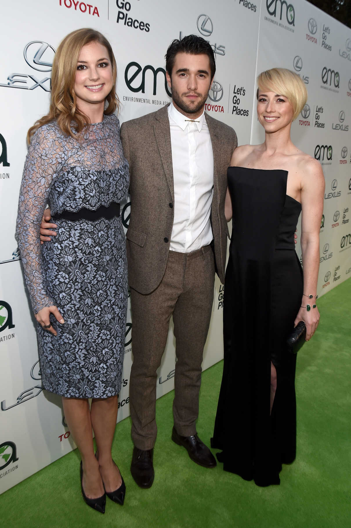 Emily Vancamp At Environmental Media Awards In Burbank Lacelebs Co