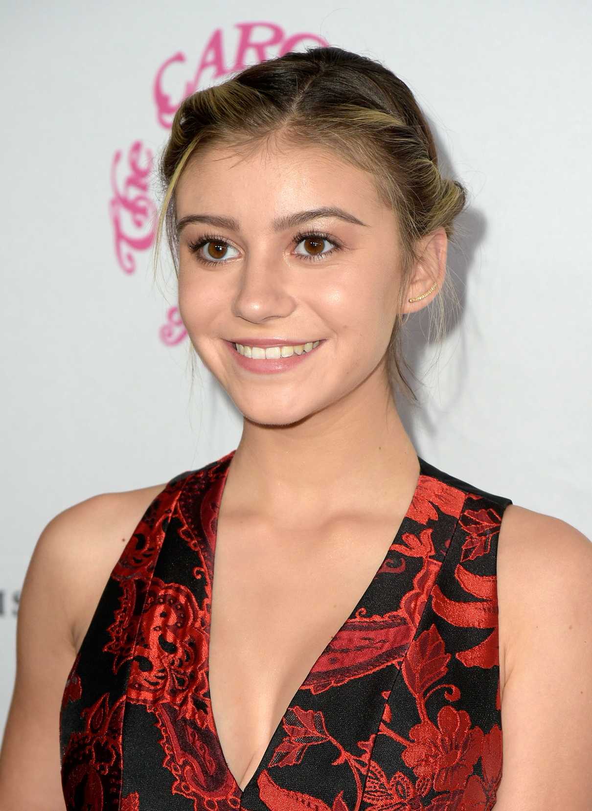 Genevieve Hannelius at the Hope Ball in Beverly Hills 10/08/2016-4