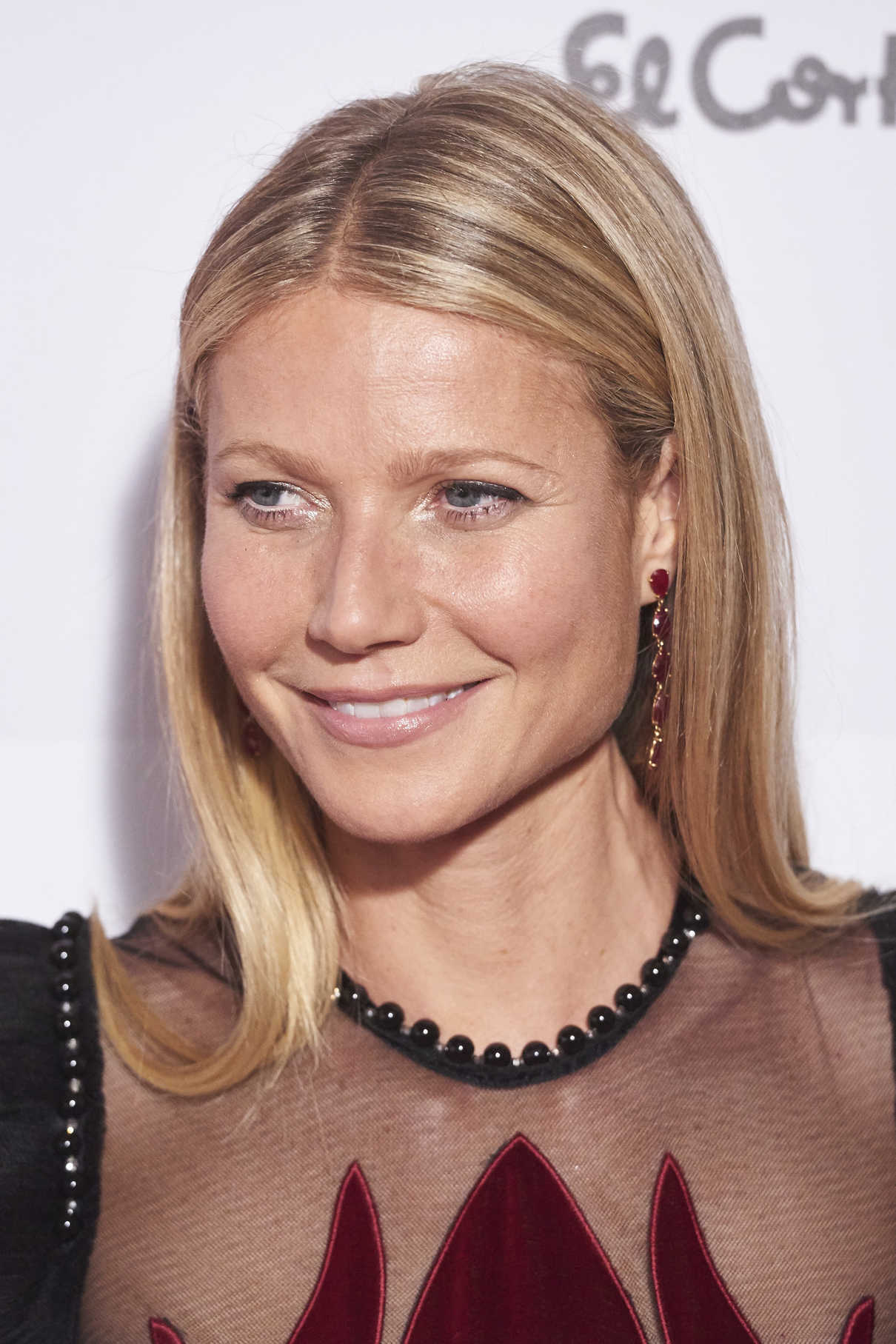 Gwyneth Paltrow at ELLE Magazine Party in Madrid 10/26/2016-4