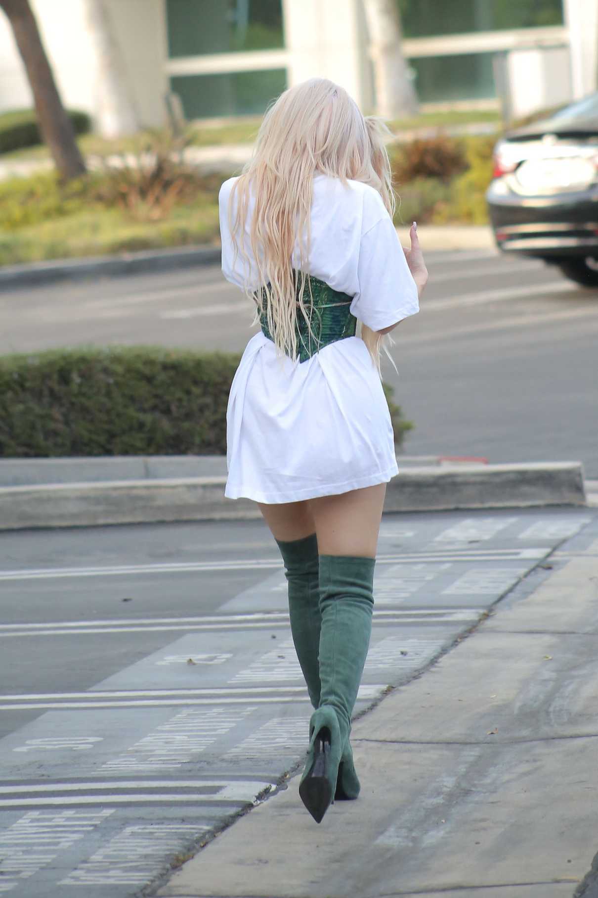 Kylie Jenner Leaves an Office Meeting in a Corset and Green Boots in LA ...