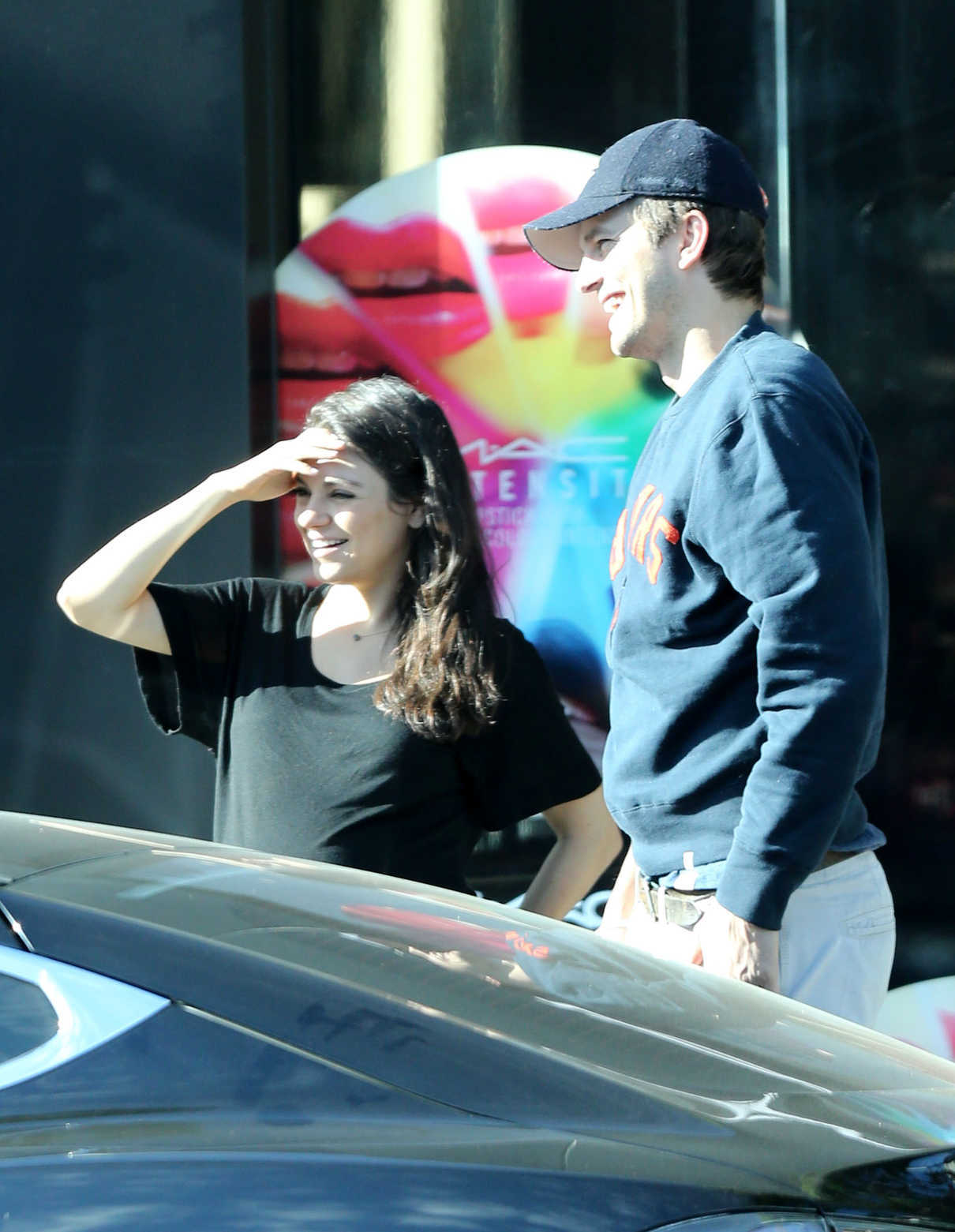 Mila Kunis Was Seen Out in Los Angeles 10/09/2016-5