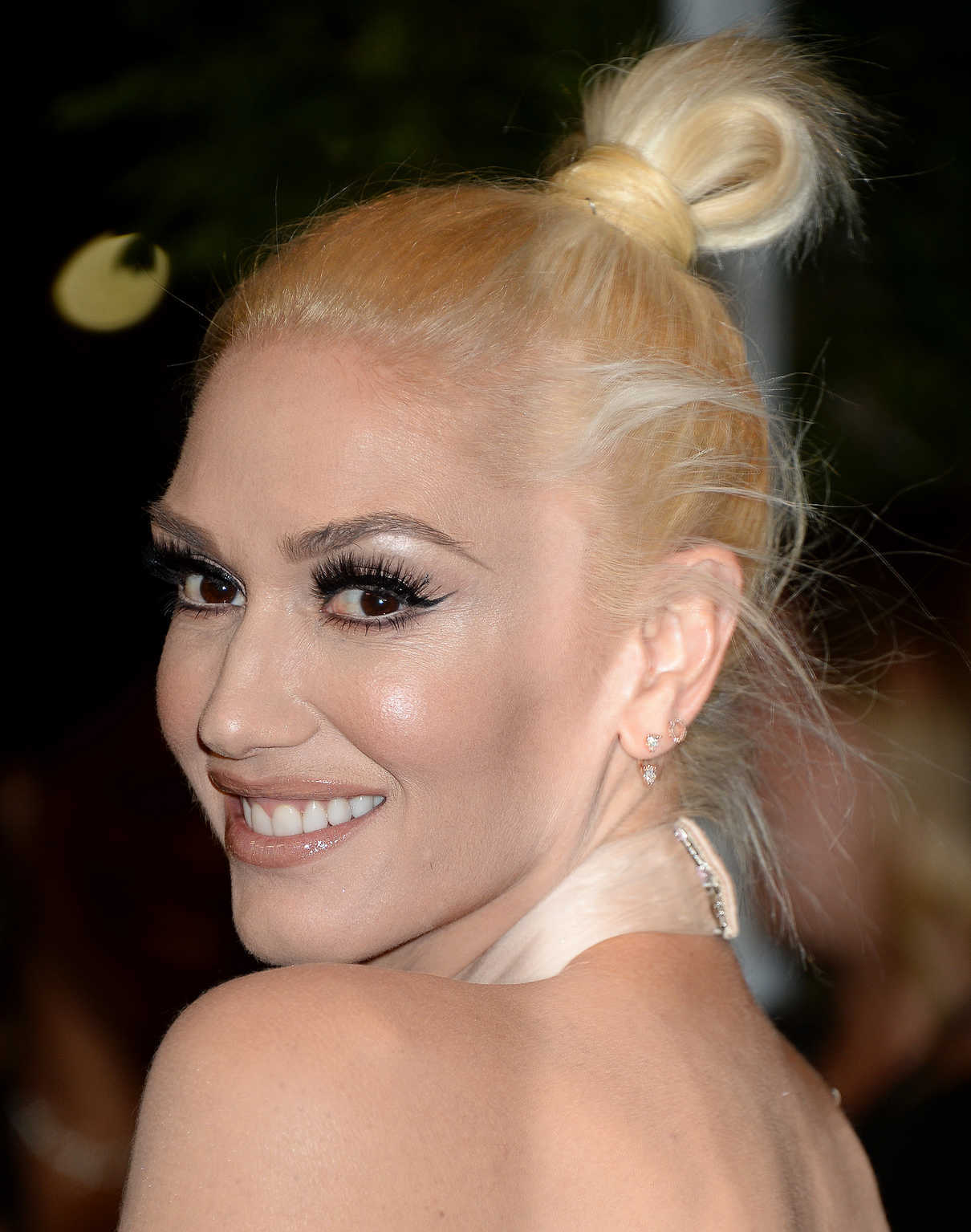 Gwen Stefani at the Glamour Women of The Year Awards in Los Angeles 11/14/2016-4