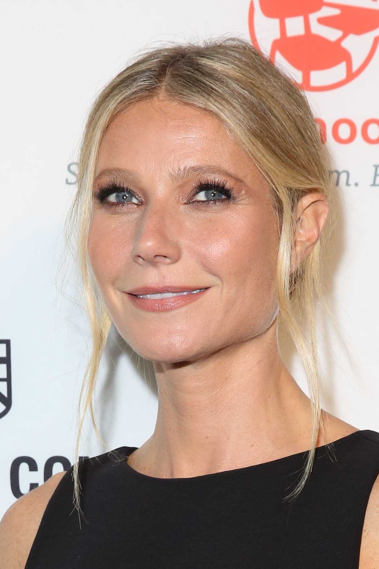 Gwyneth Paltrow at the Horological Smartwatch Launch in New York 11/03/2016-4