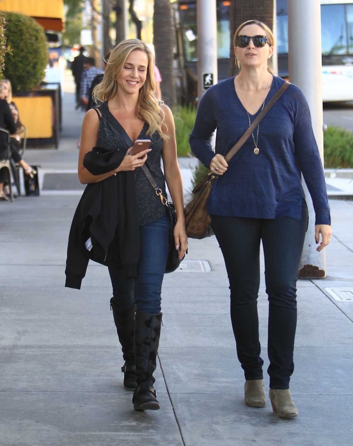 Julie Benz Was Seen Out in Beverly Hills 11/22/2016-3