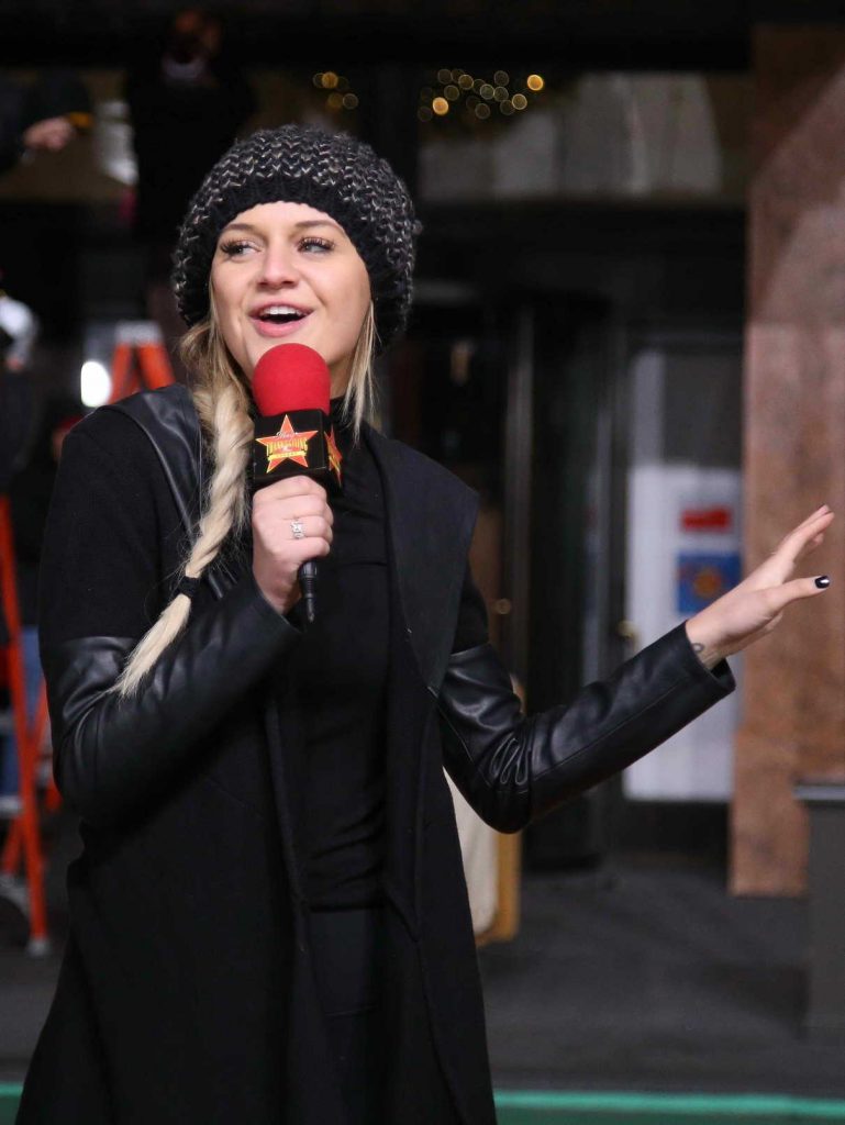 Kelsea Ballerini at the 90th Macy's Thanksgiving Day Parade Rehearsals in New York 11/23/2016-3