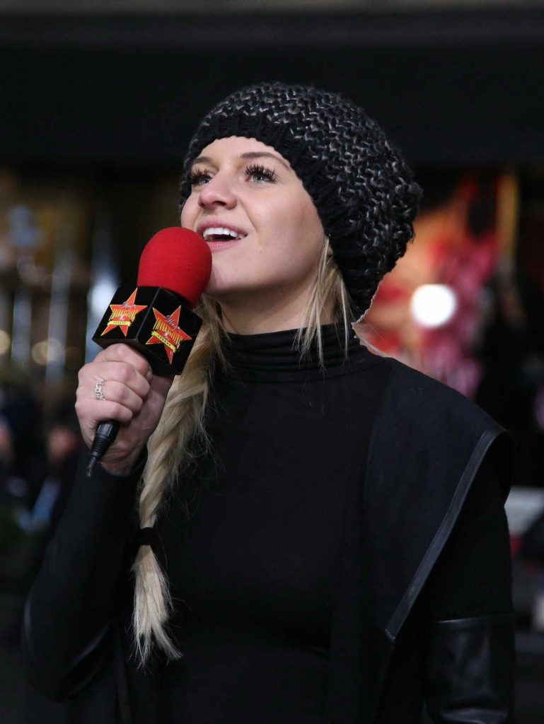 Kelsea Ballerini at the 90th Macy's Thanksgiving Day Parade Rehearsals in New York 11/23/2016-4