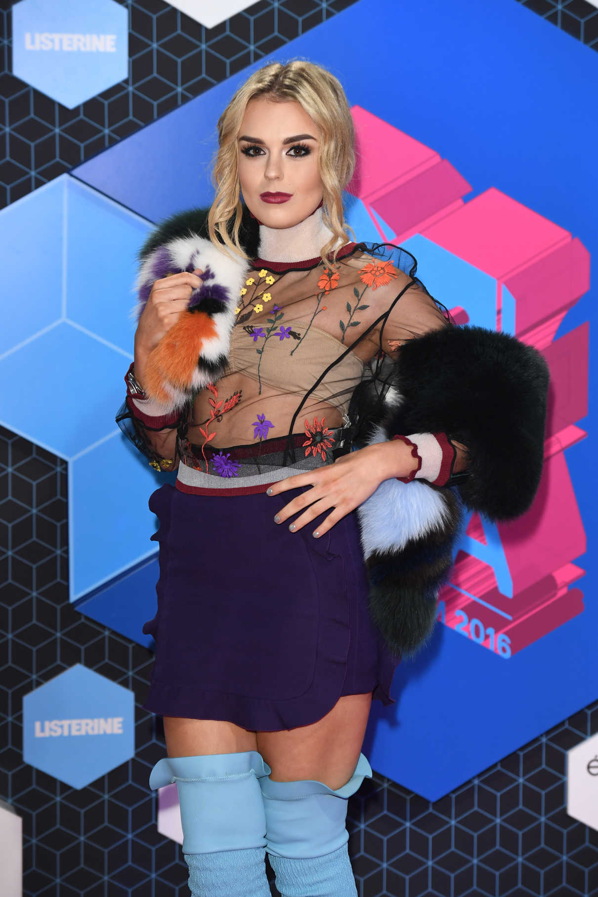 Tallia Storm at the MTV Europe Music Awards in Rotterdam 11/06/2016-5