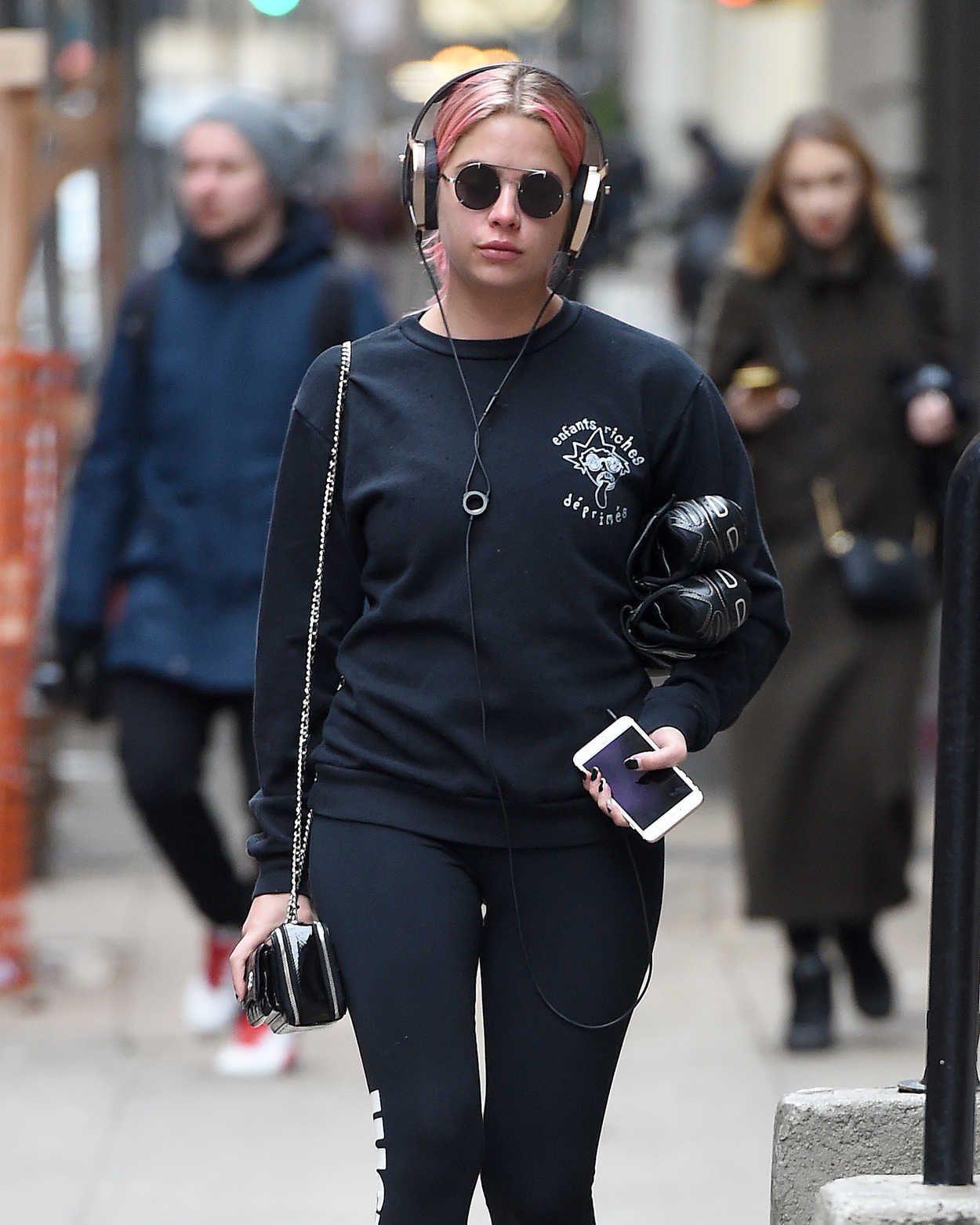 Ashley Benson Was Seen Out in New York City 12/26/2016-4