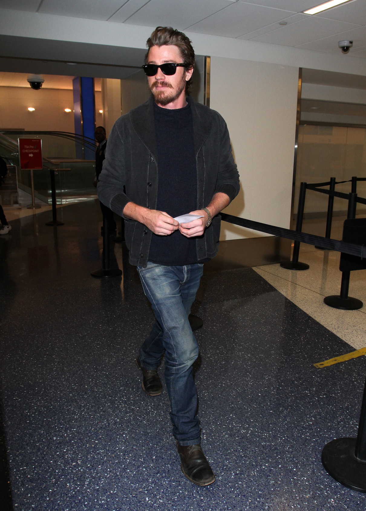 Garrett Hedlund Was Seen at LAX Airport in LA 12/28/2016-3