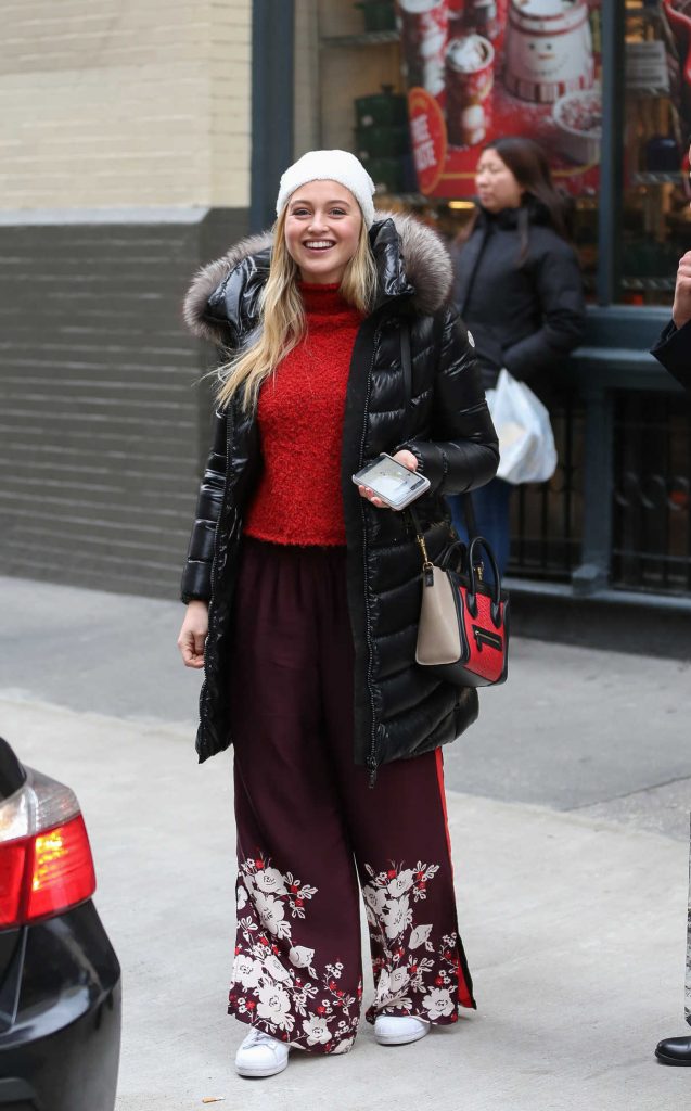 Iskra Lawrence Was Seen Out in Soho, New York 12/10/2016-2