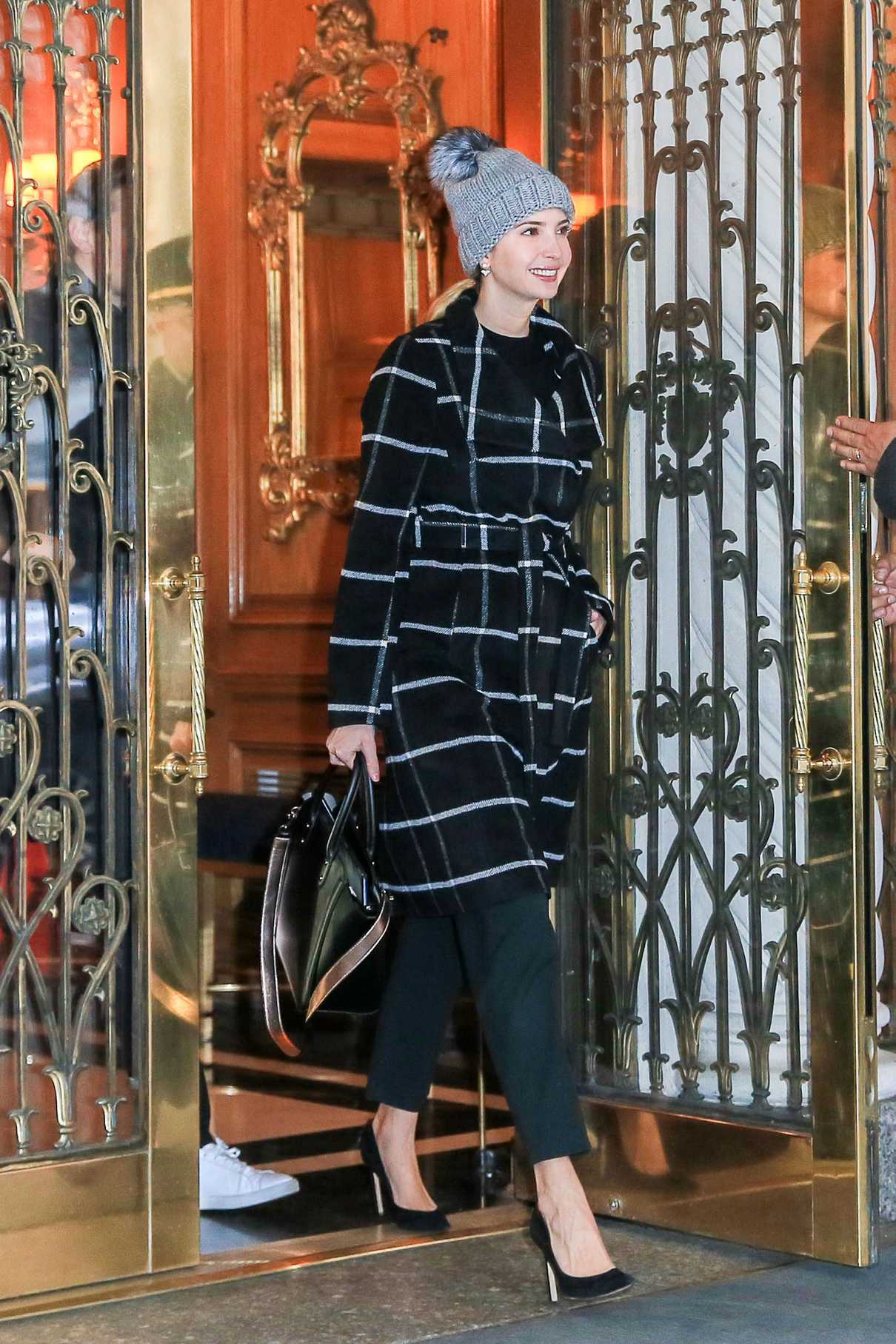 Ivanka Trump Was Seen Out in New York City 12/19/2016-3