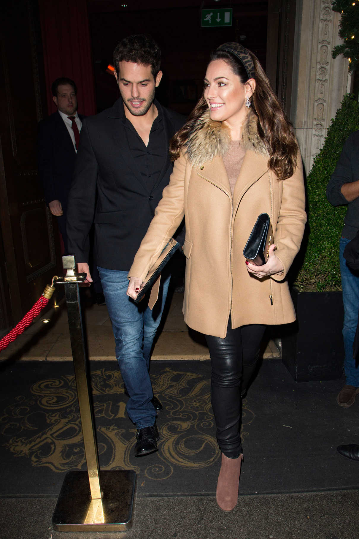 Kelly Brook Was Seen at Steam and Rye in London 12/23/2016-4