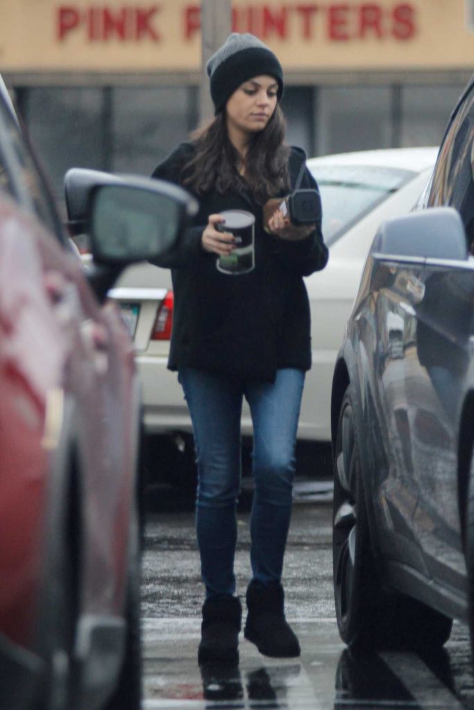 Mila Kunis Was Seen Out in Studio City 12/23/2016-1