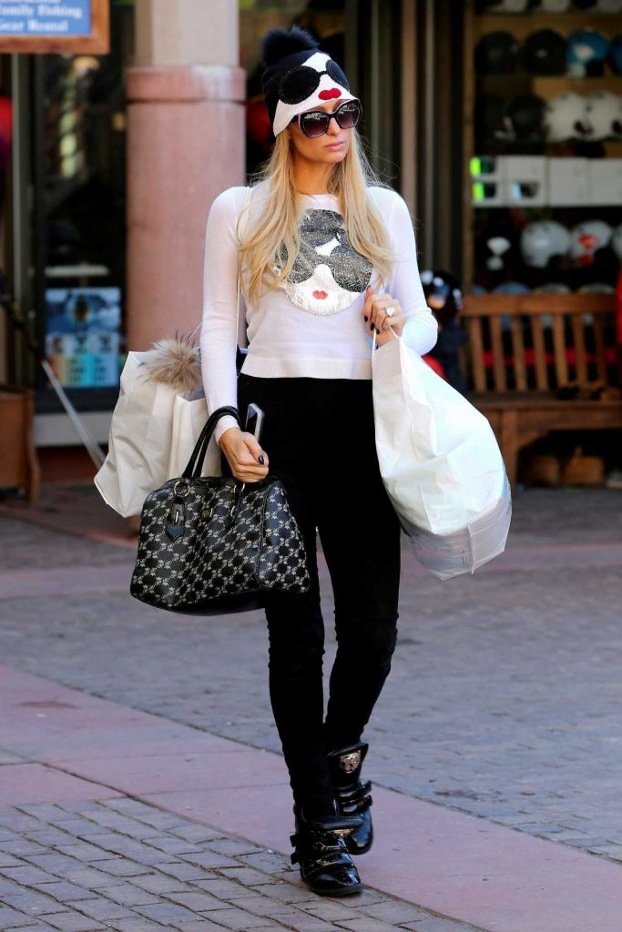 Paris Hilton Goes Shopping in Aspen 12/26/2016-1