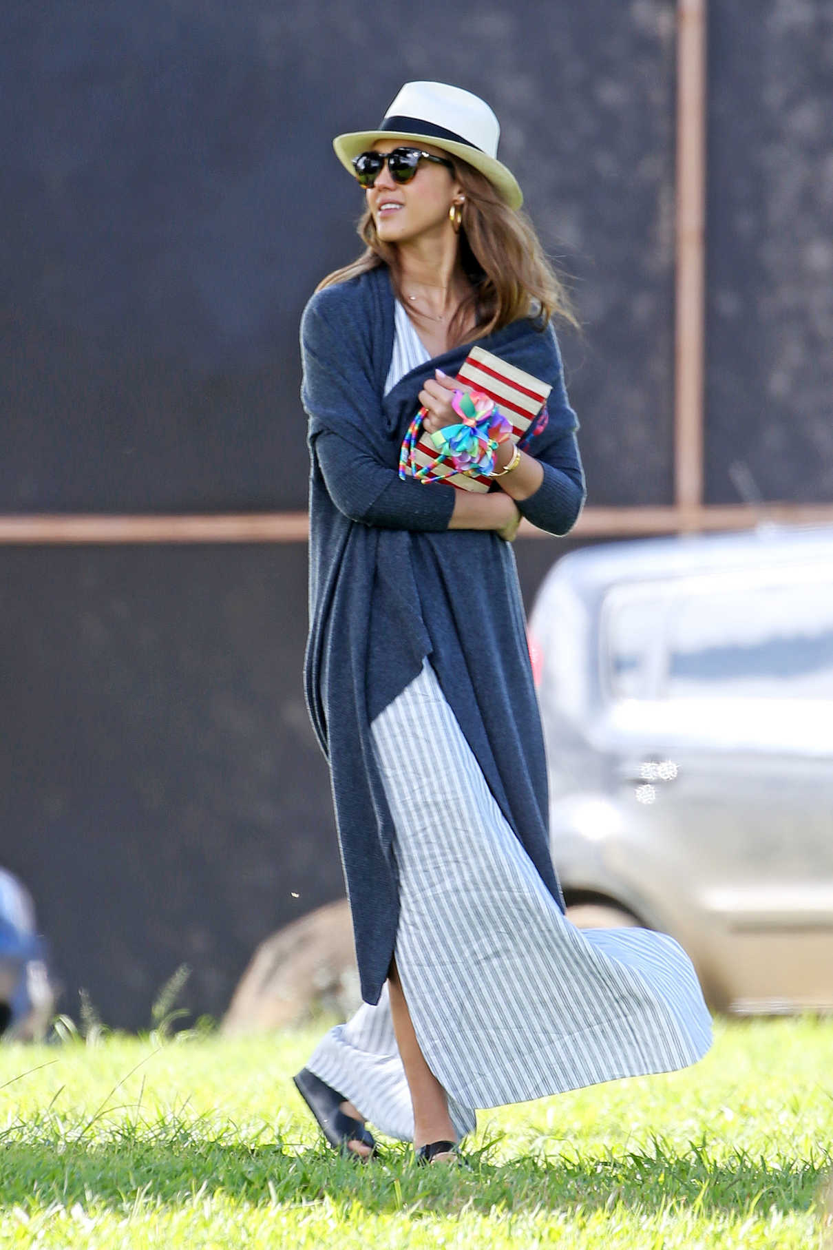 Jessica Alba Was Seen Out in Hawaii 01/02/2017-2