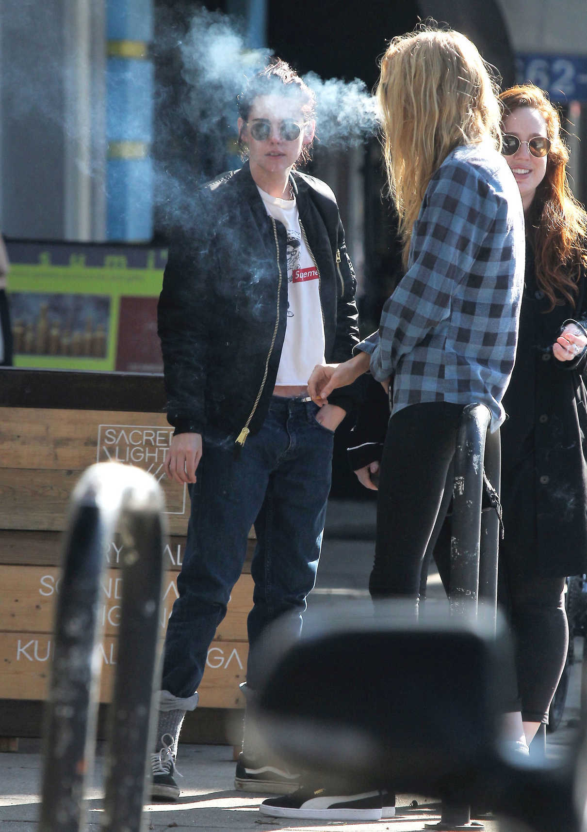 Kristen Stewart Was Seen Out in Los Angeles 01/06/2017-2