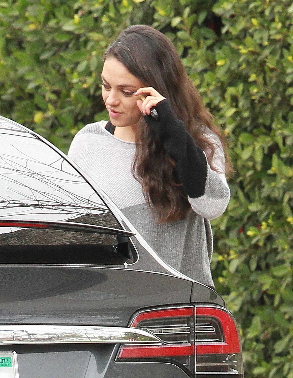 Mila Kunis Was Seen Out in Studio City 01/04/2017-4