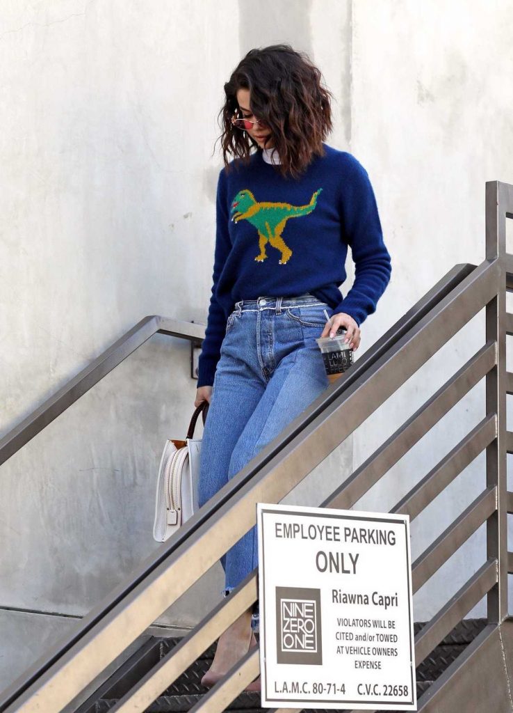 Selena Gomez Leaves Nine Zero One Salon in West Hollywood 01/19/2017-1