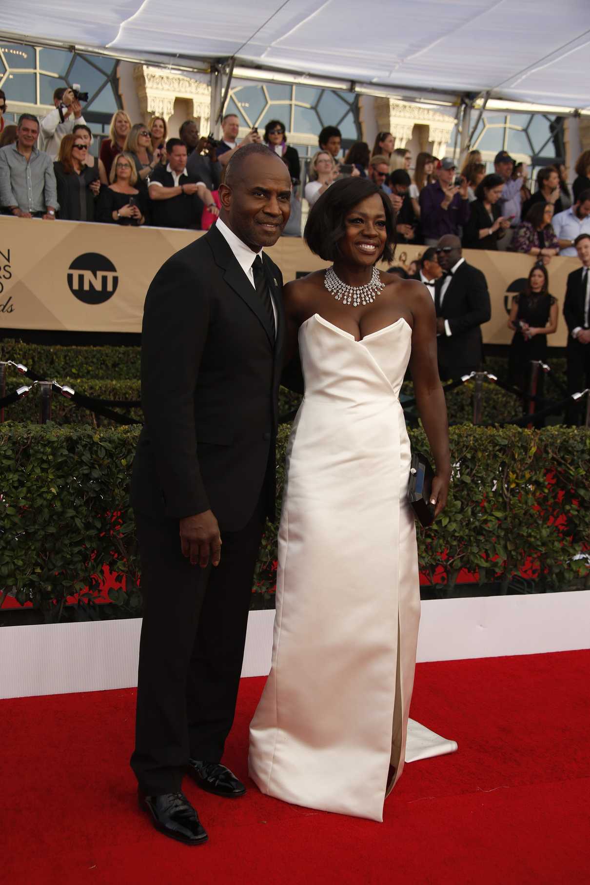 Viola Davis at the 23rd Annual Screen Actors Guild Awards in Los Angeles 01/29/2017-5