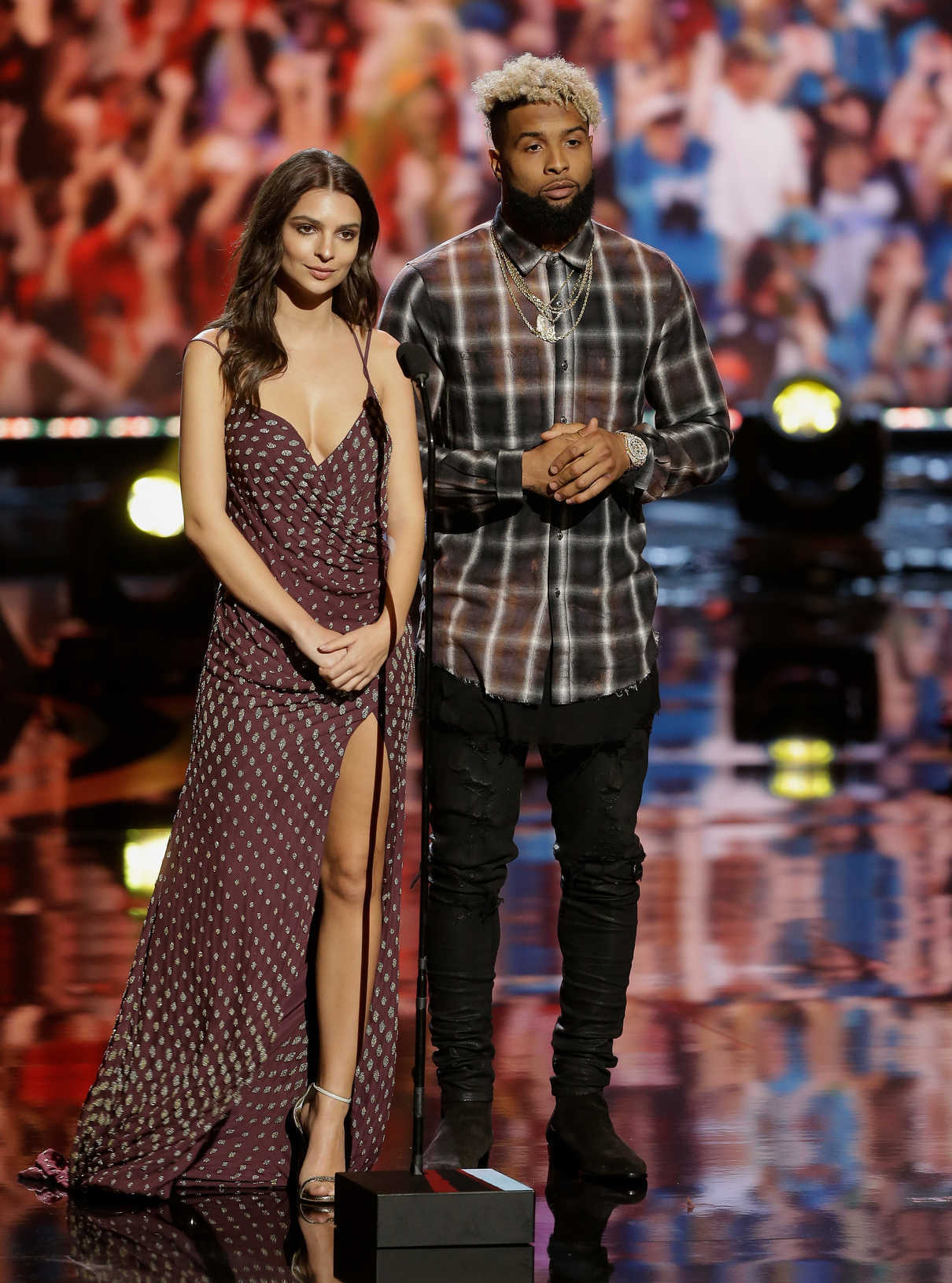 Emily Ratajkowski at the 6th Annual NFL Honors at Wortham Theater Center in Houston 02/04/2017-3