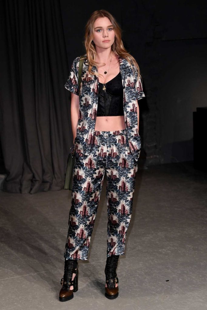 Immy Waterhouse at the Burberry Show During the London Fashion Week 02/20/2017-1