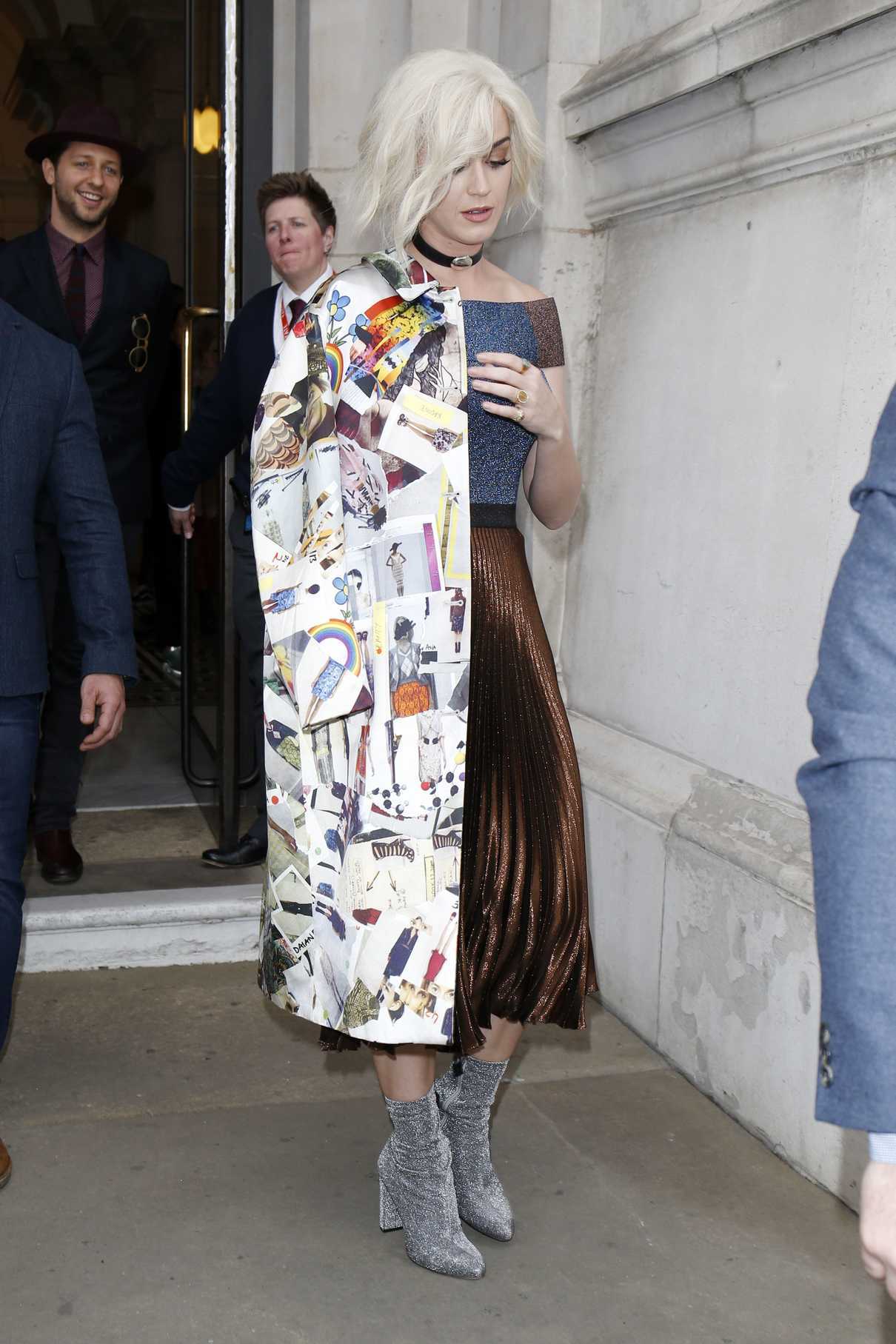 Katy Perry Arrives at the Christopher Kane Show During the London Fashion Week 02/20/2017-4