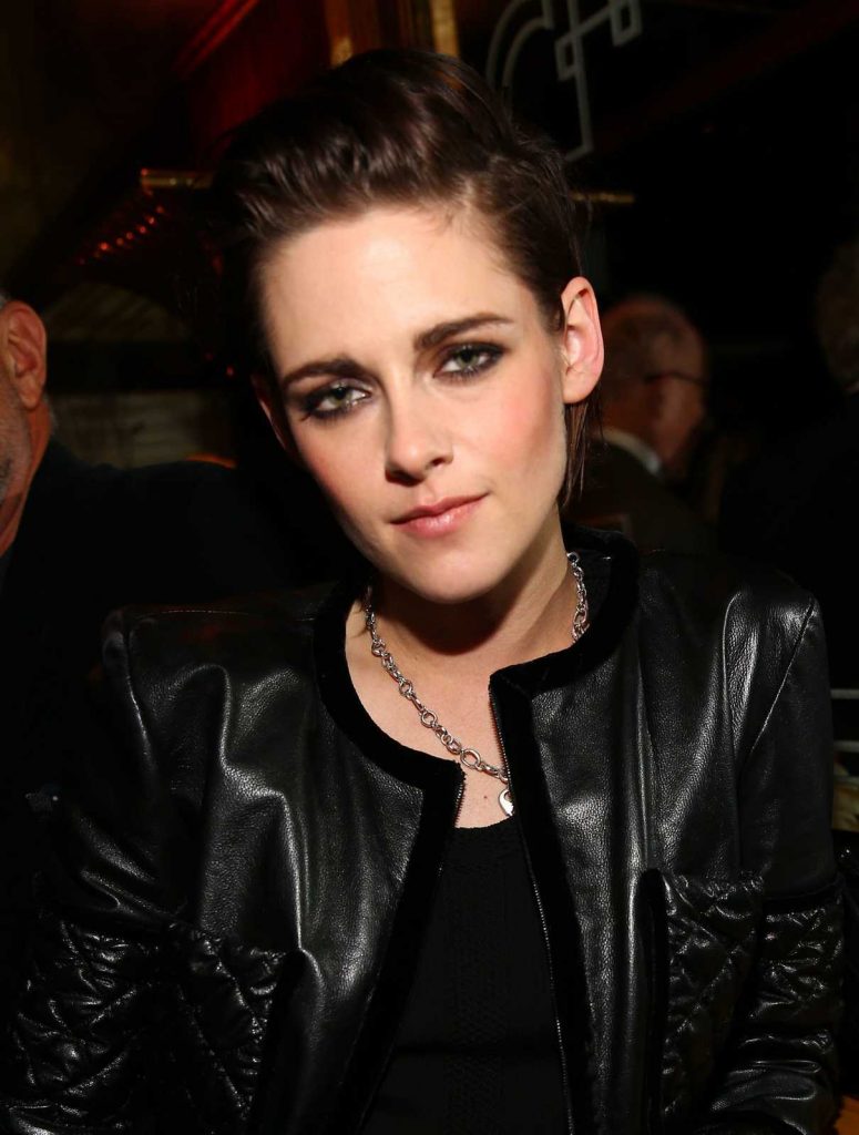 Kristen Stewart at the Charles Finch and Chanel Annual Pre-Oscar Awards Dinner in Beverly Hills 02/25/2017-2