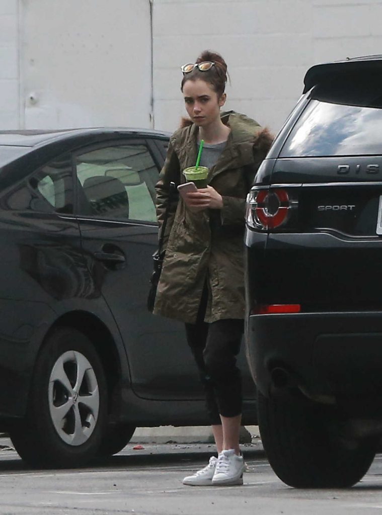 Lily Collins Arrives to the Massage Place in West Hollywood 02/19/2017-1