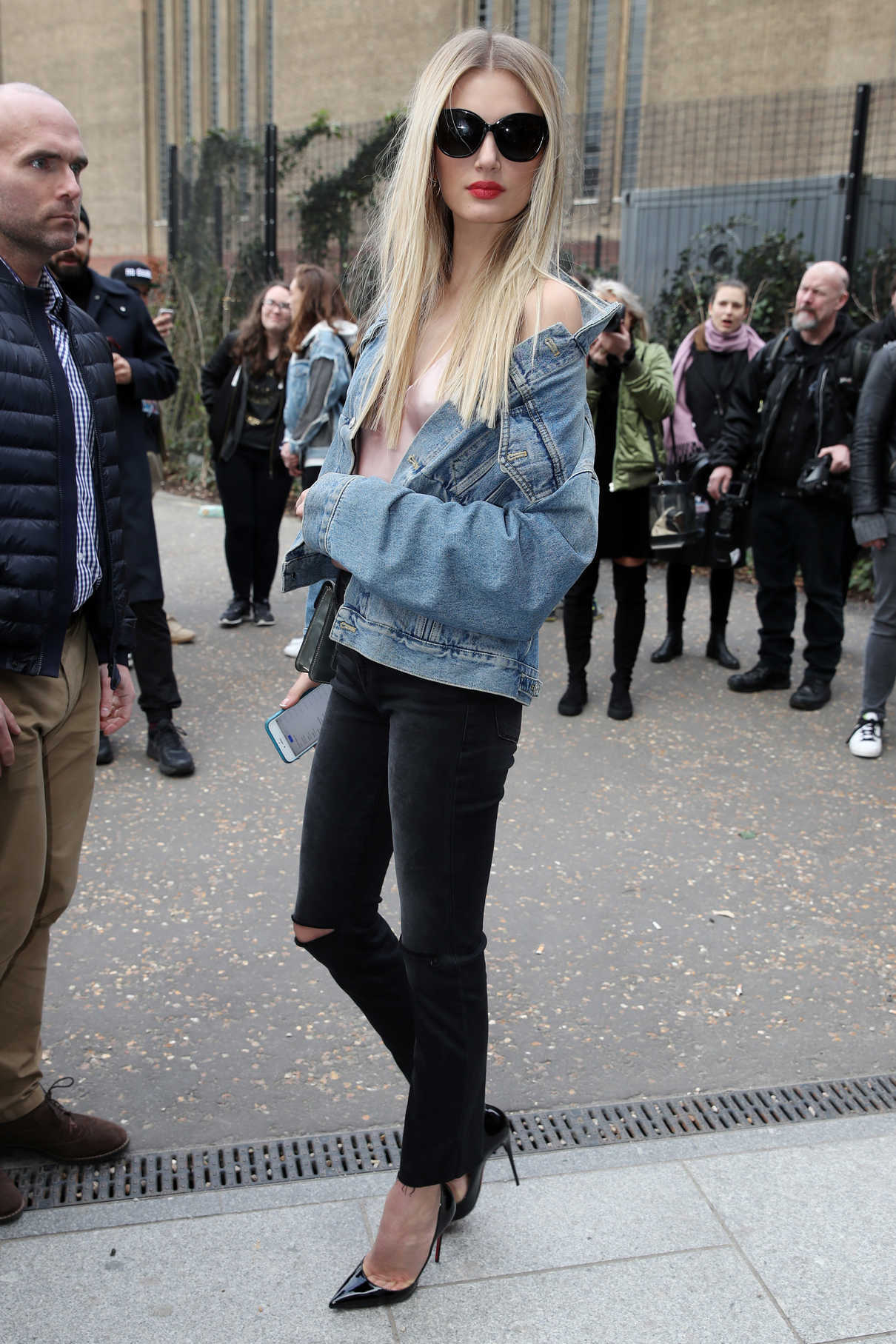 Lily Donaldson at the Topshop Unique Show During the London Fashion Week 02/19/2017-4