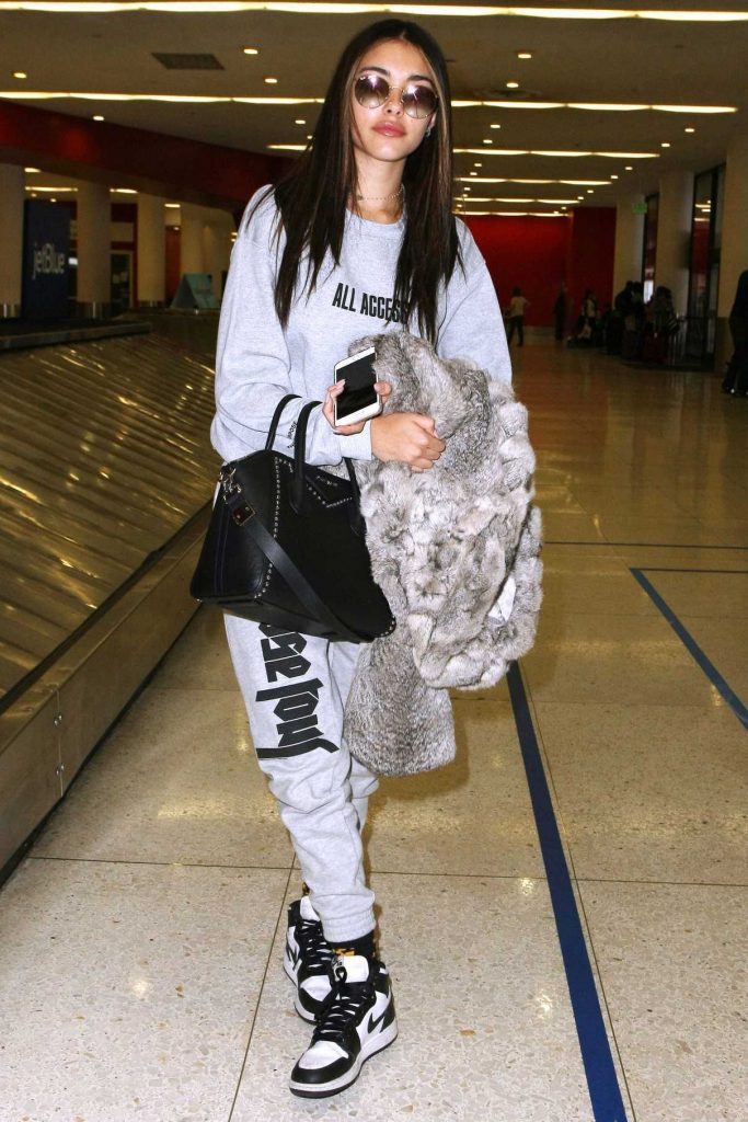 Madison Beer Arrives at LAX Airport in Los Angeles 02/14/2017-1