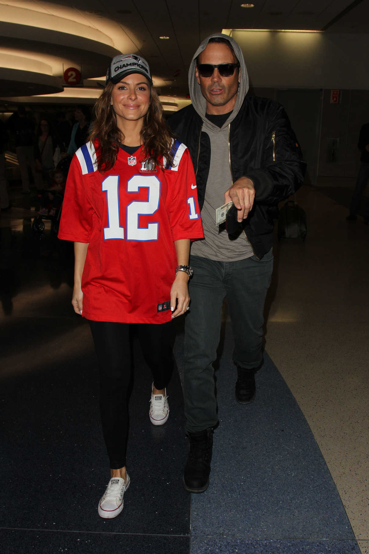 Maria Menounos Arrives at LAX Airport in Los Angeles 02/06/2017-2