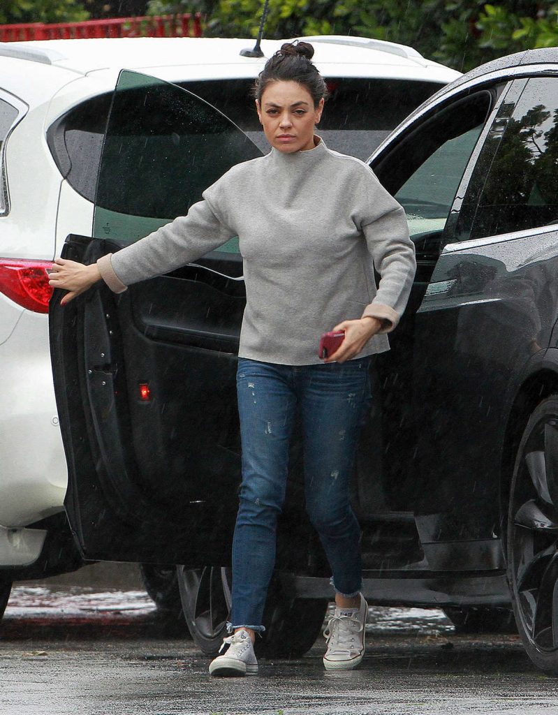 Mila Kunis Was Seen Out in Studio City 02/06/2017-1