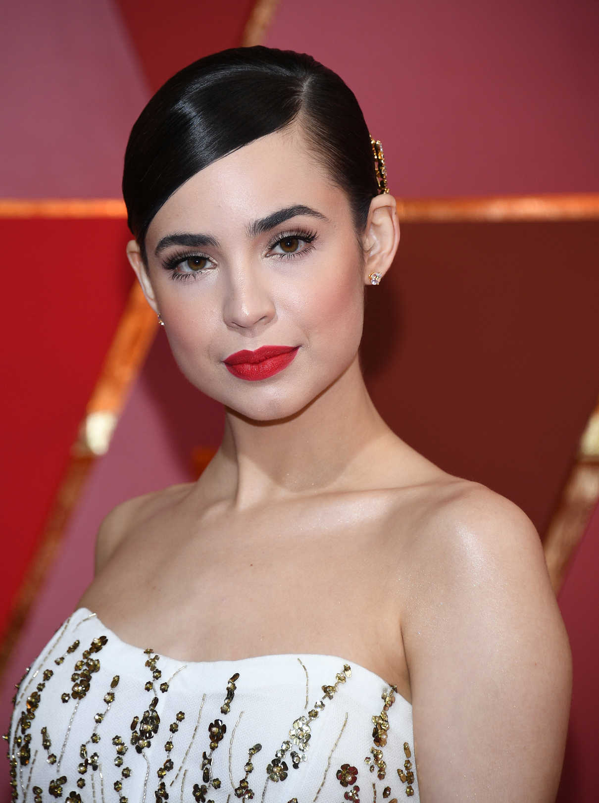 Sofia Carson at the the 89th Annual Academy Awards in Hollywood 02/26/2017-5