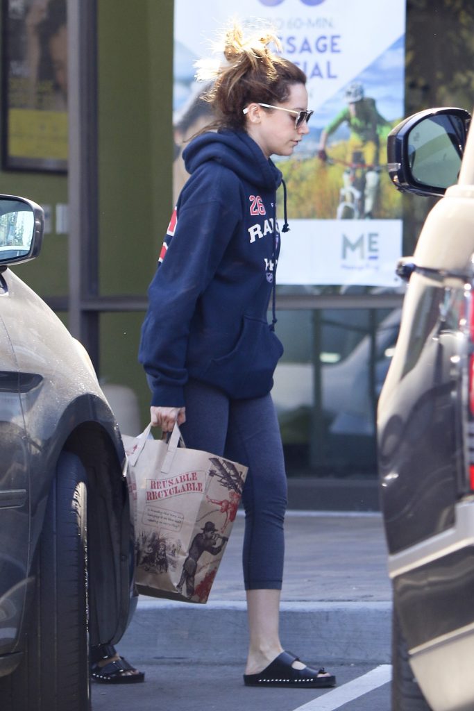 Ashley Tisdale Does Some Shopping at Trader Joe's in Studio City 03/15/2017-1