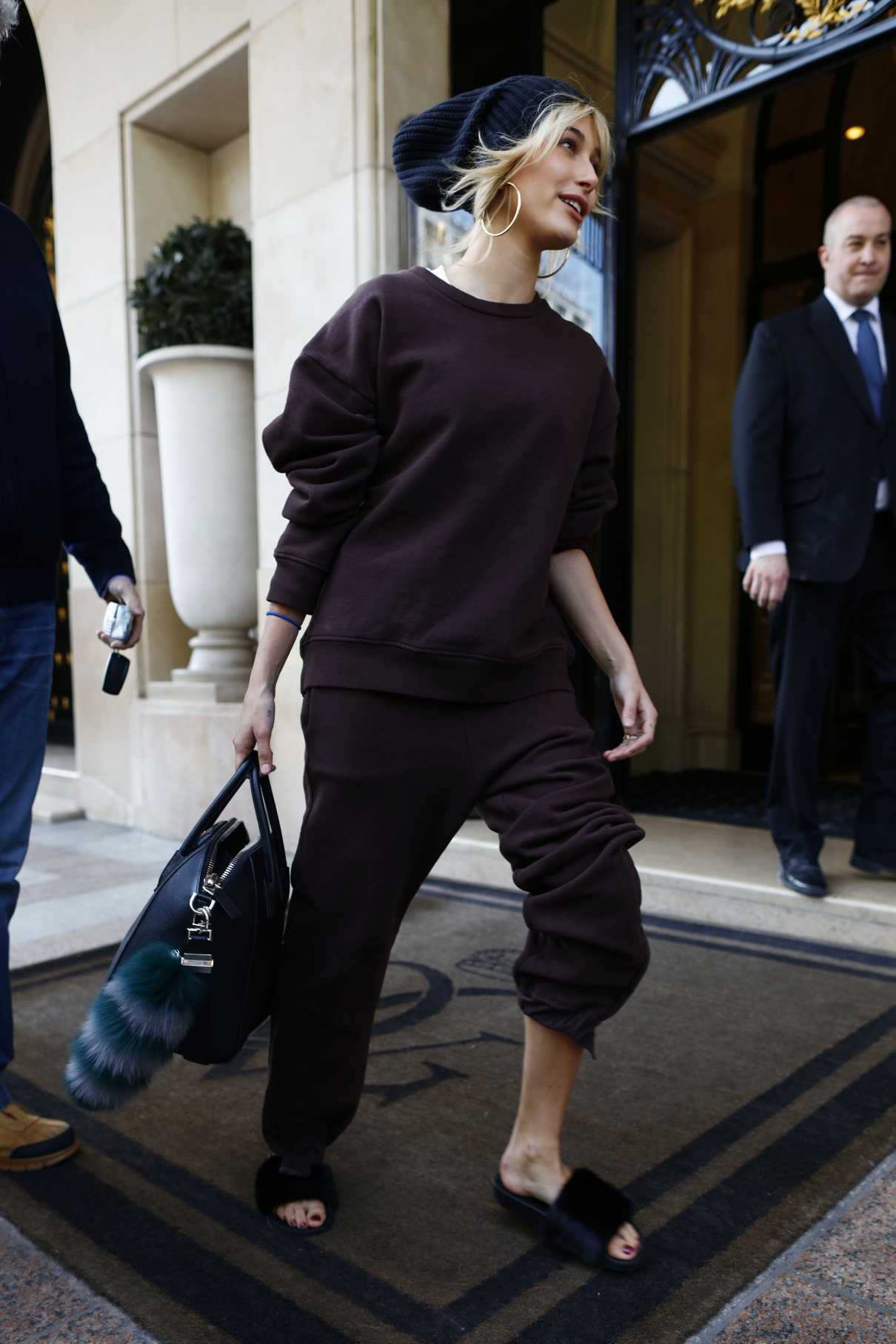 Hailey Baldwin Leaves Her Hotel in Paris 03/27/2017-3