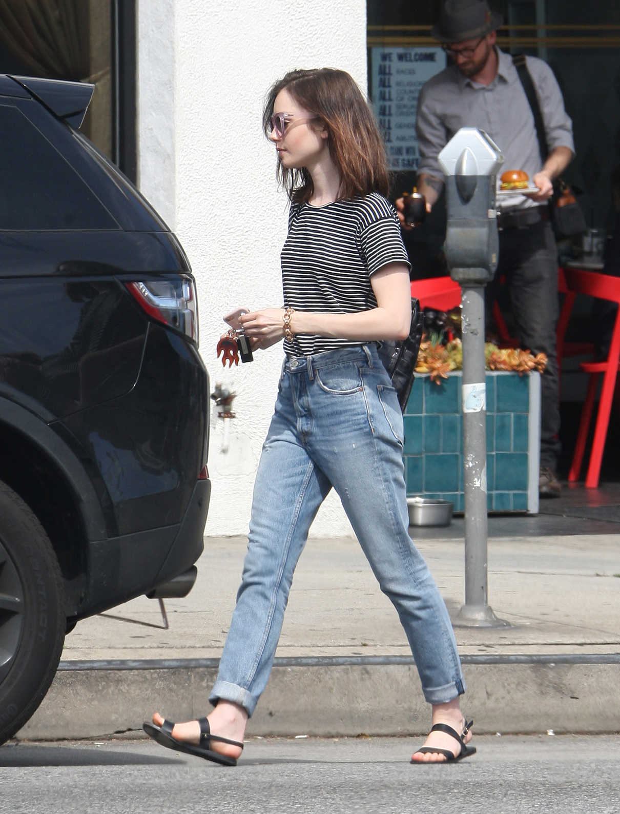 Lily Collins Grabs a Morning Coffee From Coffee Bean in West Hollywood 03/14/2017-3