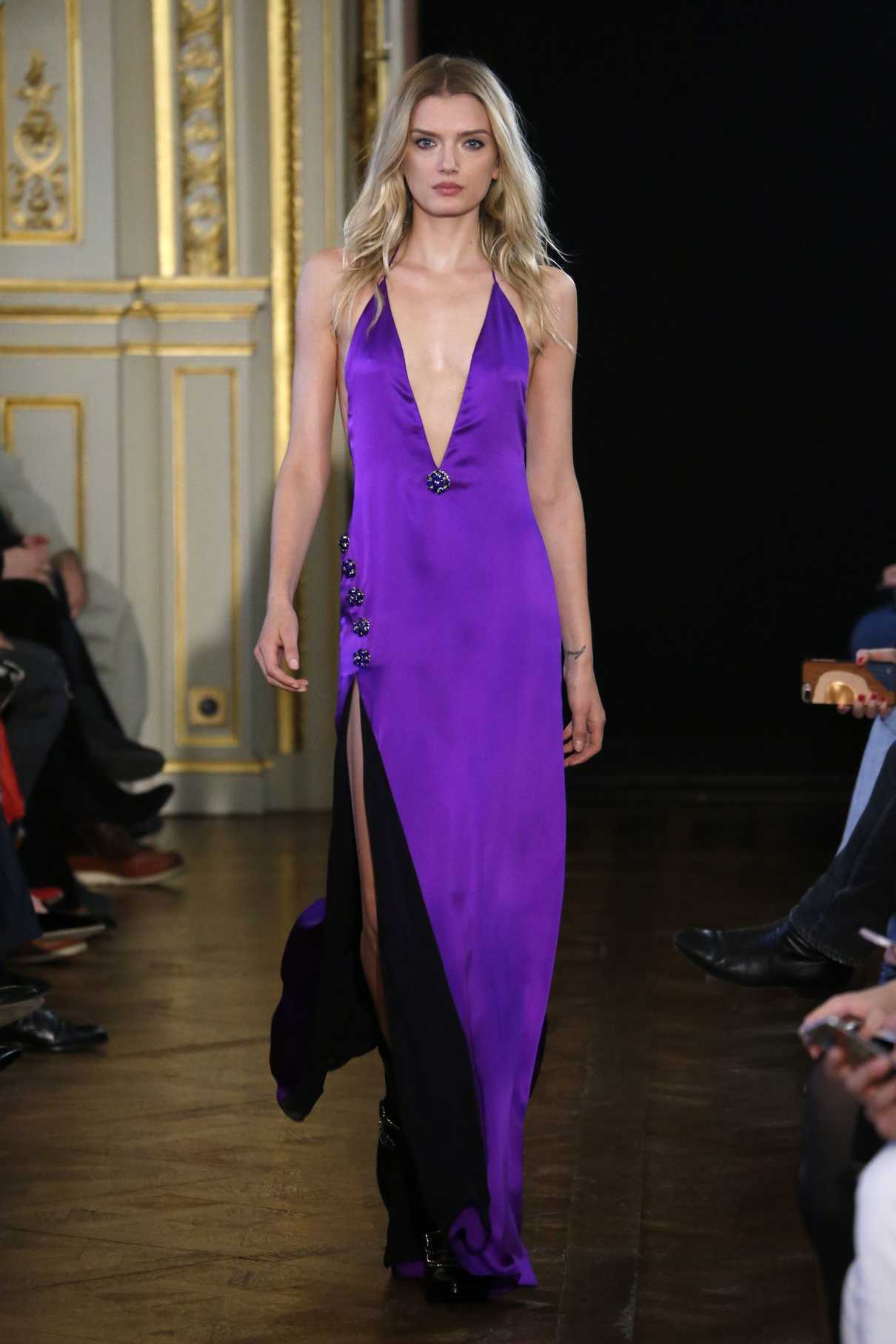Lily Donaldson at the Redemption Show During the Paris Fashion Week 03/03/2017-2