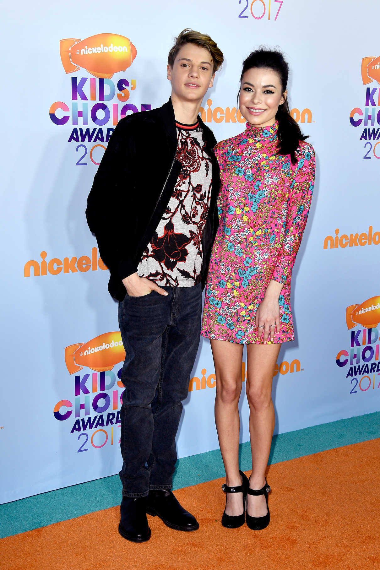 Miranda Cosgrove at the 2017 Nickelodeon Kids' Choice Awards in Los Angeles 03/11/2017-3