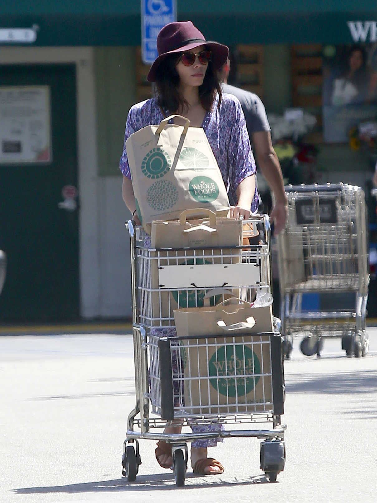 Jenna Dewan Goes Shopping at Whole Foods Market in Studio City 04/15/2017-4