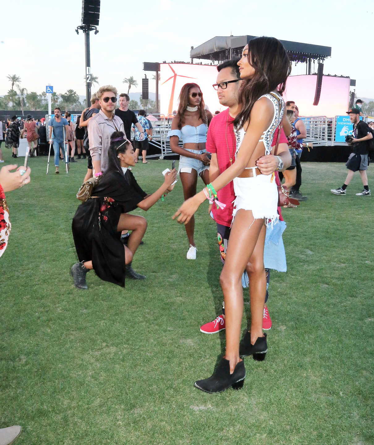 Jourdan Dunn Arrives at Coachella Valley Music and Arts Festival in Indio 04/15/2017-4