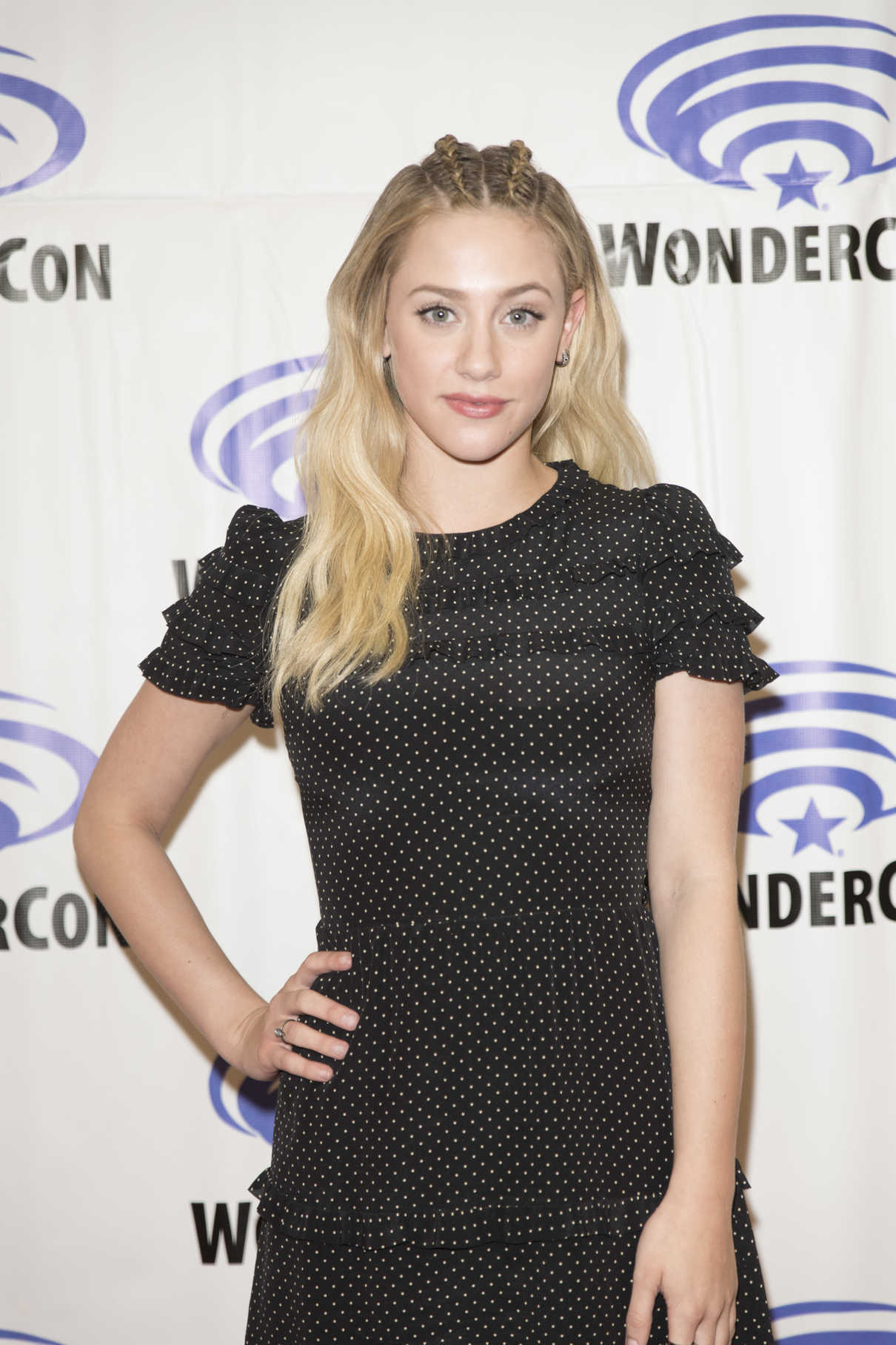 Lili Reinhart at the Riverdale Press Room at WonderCon in Anaheim 04/01/2017-2