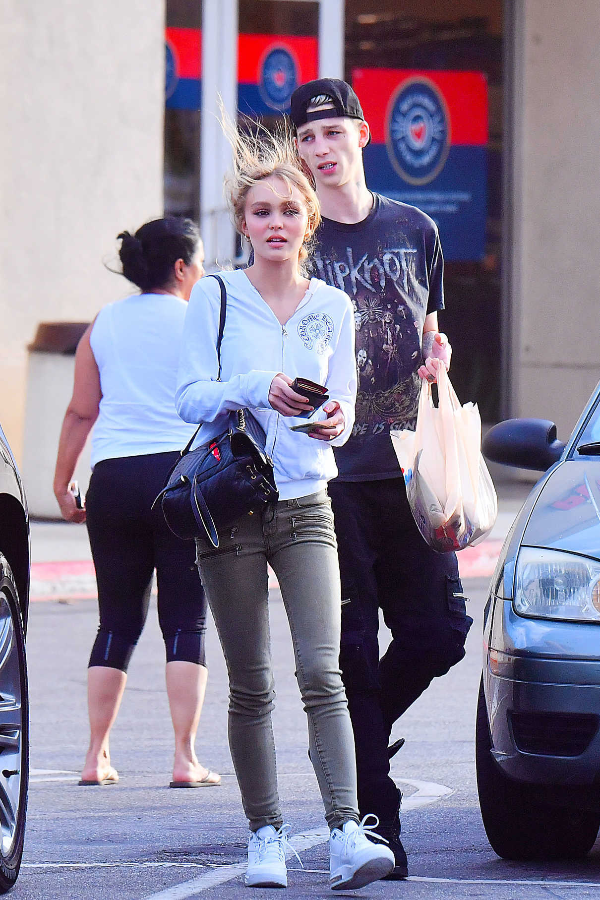 Lily-Rose Depp and Her Boyfriend Ash Stymest Leave a Petsmart in Los Angeles 04/28/2017-5