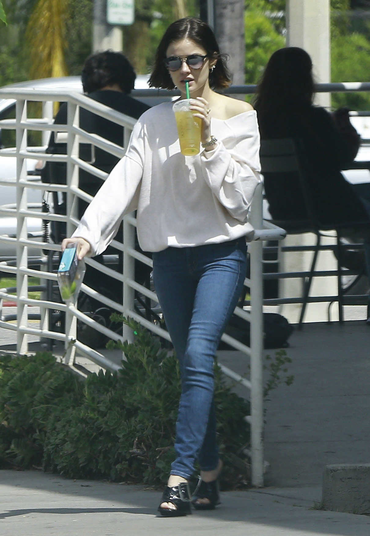 Lucy Hale Stops at Starbucks in Studio City 04/07/2017-2