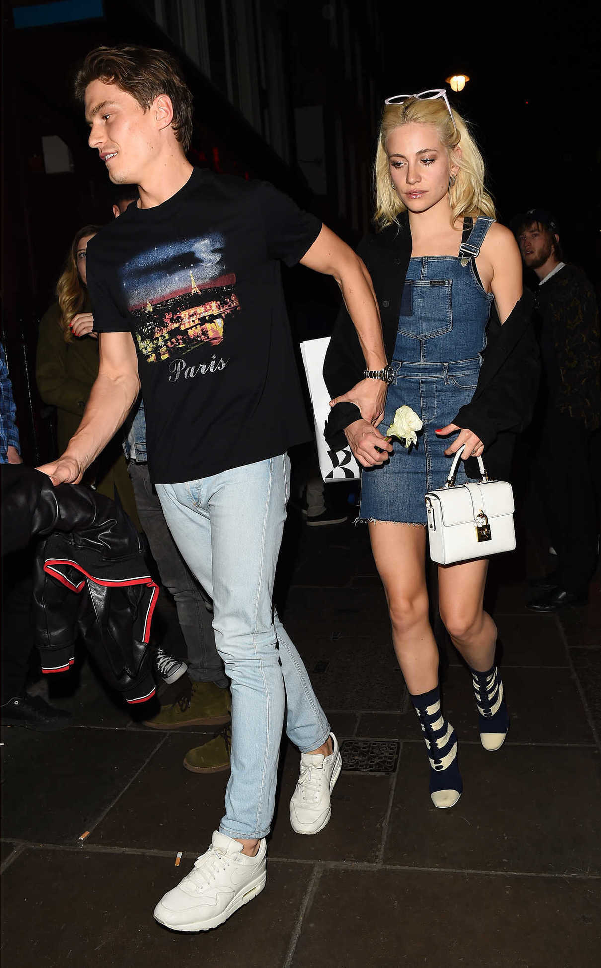 Pixie Lott and Oliver Cheshire Enjoy a Date Night in London 04/07/2017-2